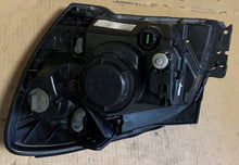 Laden Sie das Bild in den Galerie-Viewer, Frontscheinwerfer Kia Sportage II 92102-030 Rechts Scheinwerfer Headlight SCH5678360530lf