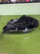 Laden Sie das Bild in den Galerie-Viewer, Frontscheinwerfer VW Passat B8 3G1941082T FALSE Scheinwerfer Headlight SCH6739906776ma