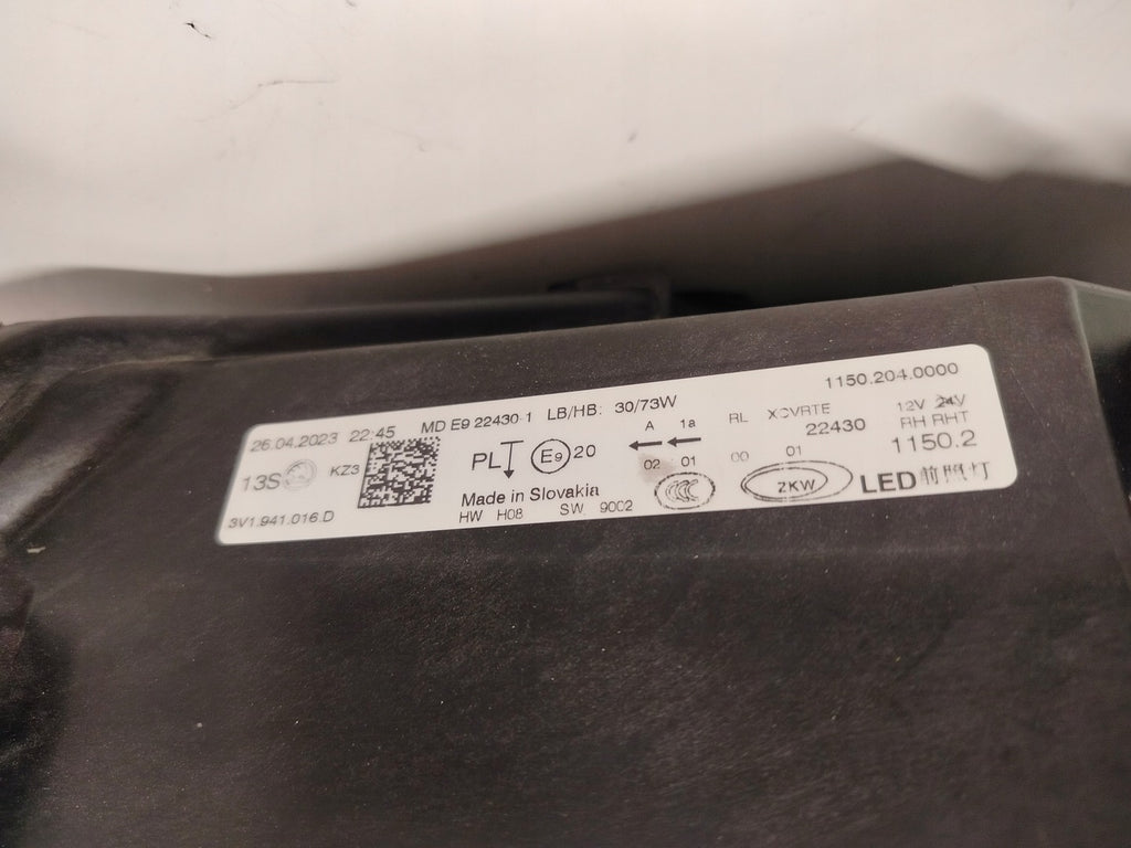 Frontscheinwerfer Skoda Superb III 3V1941016D Full LED Rechts Headlight