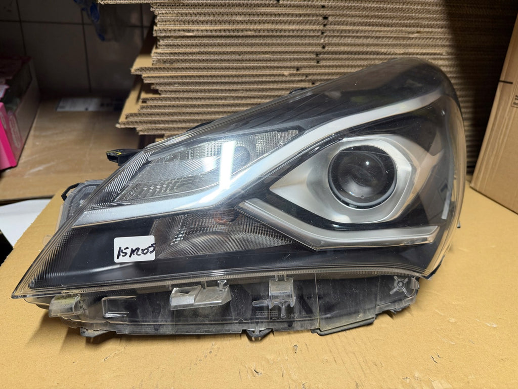 Frontscheinwerfer Toyota Yaris Links Scheinwerfer Headlight SCH5707967568ev