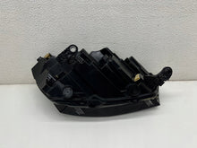 Laden Sie das Bild in den Galerie-Viewer, Frontscheinwerfer Skoda Fabia III 6VB941015 LED Links Scheinwerfer Headlight SCH5879469562sn