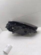 Load image into Gallery viewer, Frontscheinwerfer Seat Tarraco 5FJ941008J Rechts Scheinwerfer Headlight