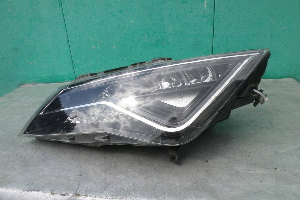 Frontscheinwerfer Seat Leon 5F1941007K LED Links Scheinwerfer Headlight