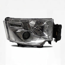 Laden Sie das Bild in den Galerie-Viewer, Frontscheinwerfer Renault 89207601 Rechts Scheinwerfer Headlight