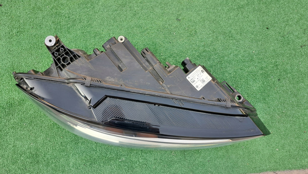 Frontscheinwerfer VW Touran 5TB941006A Halogen Rechts Scheinwerfer Headlight