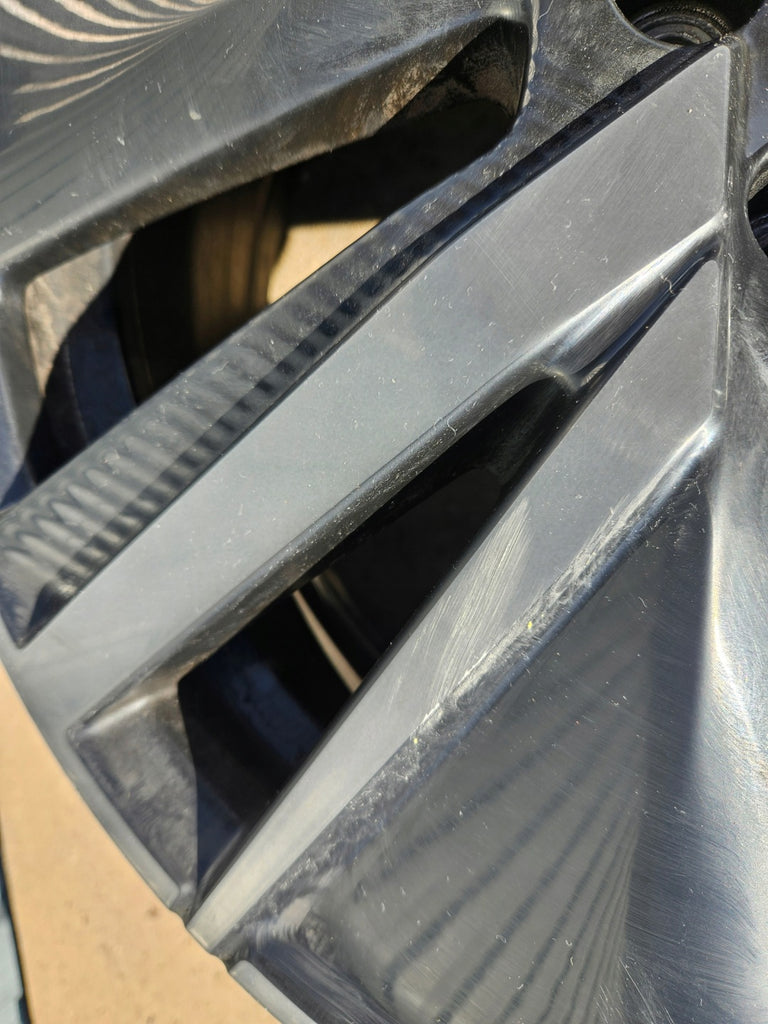 1x Alufelge 19 Zoll 7.5" 5x108 46ET Matt Graphit 9847147180 Peugeot 5008 FEL5843048712vn