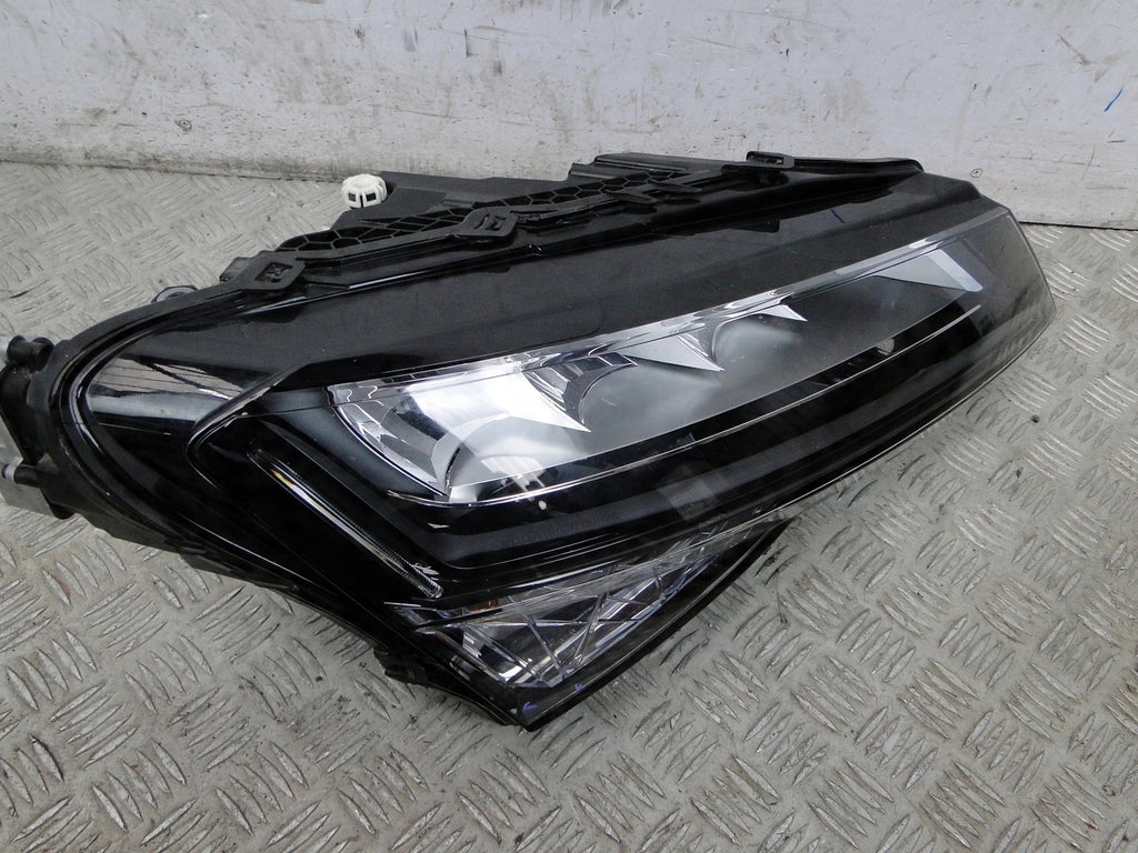 Frontscheinwerfer Skoda Superb III 3V1941016C LED Ein Stück (Rechts oder Links)