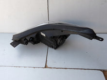 Laden Sie das Bild in den Galerie-Viewer, Frontscheinwerfer Kia Sportage IV 92102F1500 F192102200 LED Rechts Headlight SCH6158694859zv