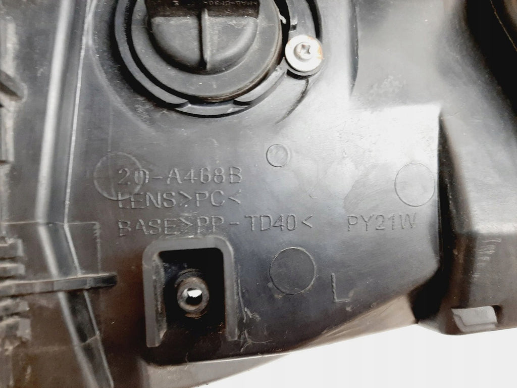 Frontscheinwerfer VW Transporter Caravelle 20A468B Links Scheinwerfer Headlight SCH2451200588lu