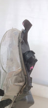 Laden Sie das Bild in den Galerie-Viewer, Frontscheinwerfer Toyota Hilux VIII Rechts Scheinwerfer Headlight SCH4263361045oi