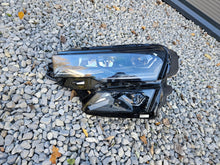 Load image into Gallery viewer, Frontscheinwerfer Skoda Karoq 57B941035 LED Links Scheinwerfer Headlight SCH8080196652rp