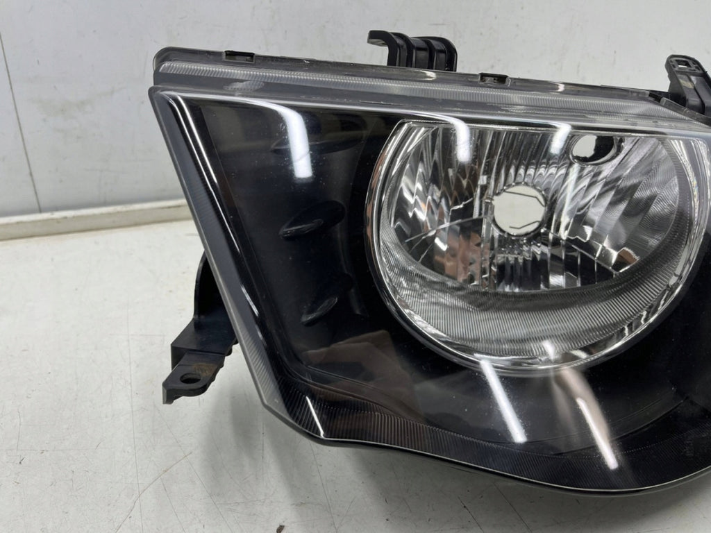 Frontscheinwerfer Mitsubishi L200 8301B461 Links Scheinwerfer Headlight SCH5483972611fv