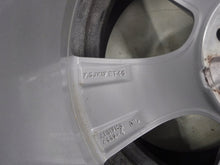 Laden Sie das Bild in den Galerie-Viewer, 1x Alufelge 17 Zoll 6.5" 5x112 46ET Glanz Silber 5FA601025C Audi Rim Wheel FEL5528695874kx