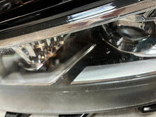 Load image into Gallery viewer, Frontscheinwerfer VW T-Roc 2GA941035H 90138911 Full LED Links Headlight SCH2538109360es