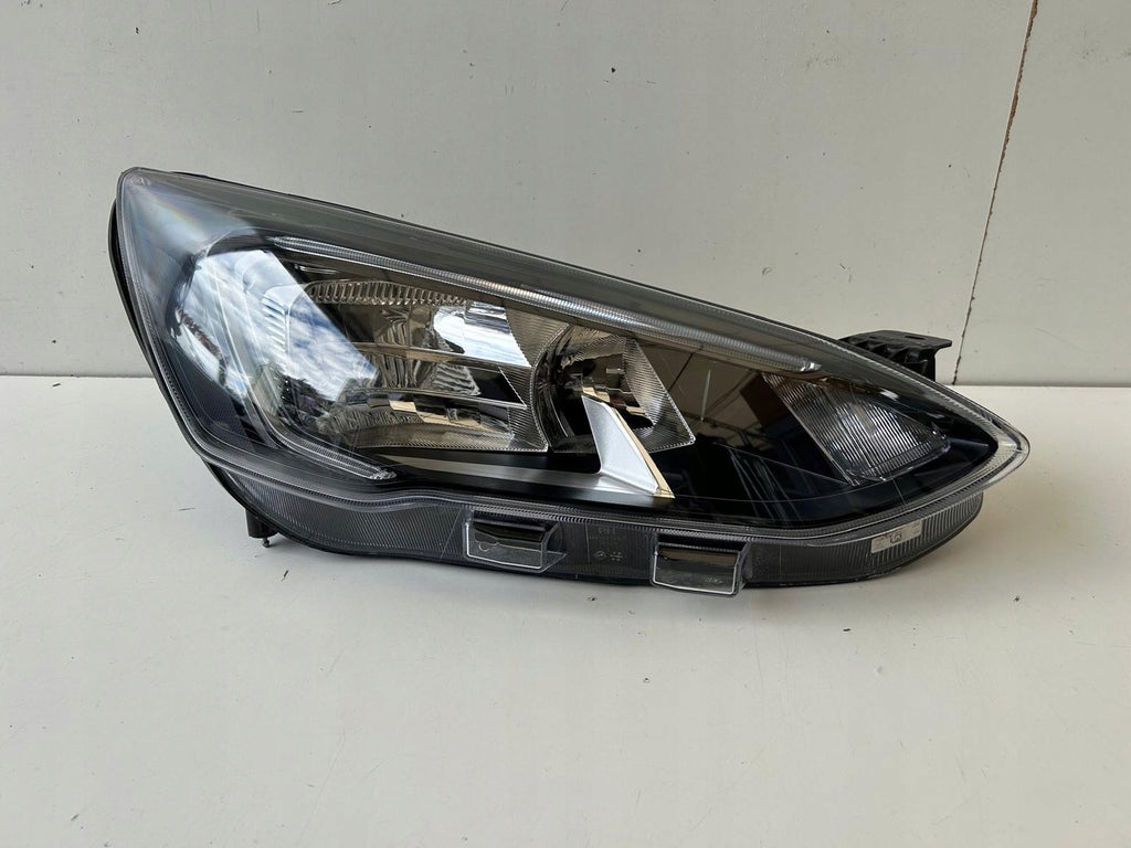 Frontscheinwerfer Ford Focus MX7B-13E014-CE LED Rechts Scheinwerfer Headlight