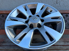 Load image into Gallery viewer, 1x Alufelge 18 Zoll 7.5&quot; 6x139.7 25ET PZ49P-J0670-2E Toyota Hilux Rim Wheel