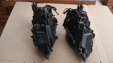 Load image into Gallery viewer, Frontscheinwerfer BMW E60 E61 Xenon Ein Satz Scheinwerfer Headlight SCH4029777468xx