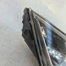 Laden Sie das Bild in den Galerie-Viewer, Frontscheinwerfer Seat Leon 5F1941008 Rechts Scheinwerfer Headlight SCH3405556886ac