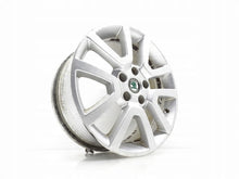Laden Sie das Bild in den Galerie-Viewer, 1x Alufelge 17 Zoll 7.0&quot; 5x112 5L0601025A Skoda Yeti Rim Wheel