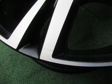 Laden Sie das Bild in den Galerie-Viewer, 1x Alufelge 18 Zoll 7.5&quot; 5x108 50,5ET Glanz Schwarz 31445812 Volvo Xc60 Xc40