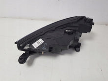 Laden Sie das Bild in den Galerie-Viewer, Frontscheinwerfer Skoda Fabia 6VB940016 Full LED Rechts Scheinwerfer Headlight SCH9891017559py