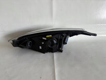 Laden Sie das Bild in den Galerie-Viewer, Frontscheinwerfer Ford Fiesta I H1BB-13W029-AE Rechts Scheinwerfer Headlight SCH9262159392jm
