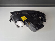 Laden Sie das Bild in den Galerie-Viewer, Frontscheinwerfer Audi A3 8P0941004A Rechts Scheinwerfer Headlight