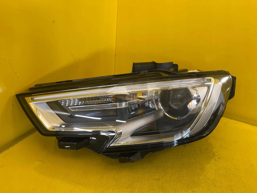 Frontscheinwerfer Audi A3 8V0941005E Xenon Links Scheinwerfer Headlight