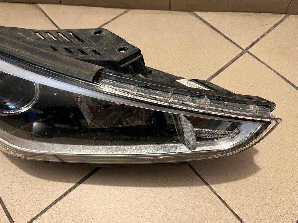 Frontscheinwerfer Hyundai I30 III 92102-G4020 Rechts Scheinwerfer Headlight