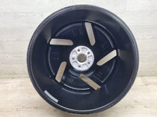 Laden Sie das Bild in den Galerie-Viewer, 1x Alufelge 21 Zoll 5x112 11A601025B VW Id.4 Rim Wheel FEL5300691835fb