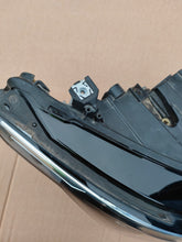 Laden Sie das Bild in den Galerie-Viewer, Frontscheinwerfer VW Golf VIII I 5H1941006 90150891 Rechts Headlight SCH3682499683ha