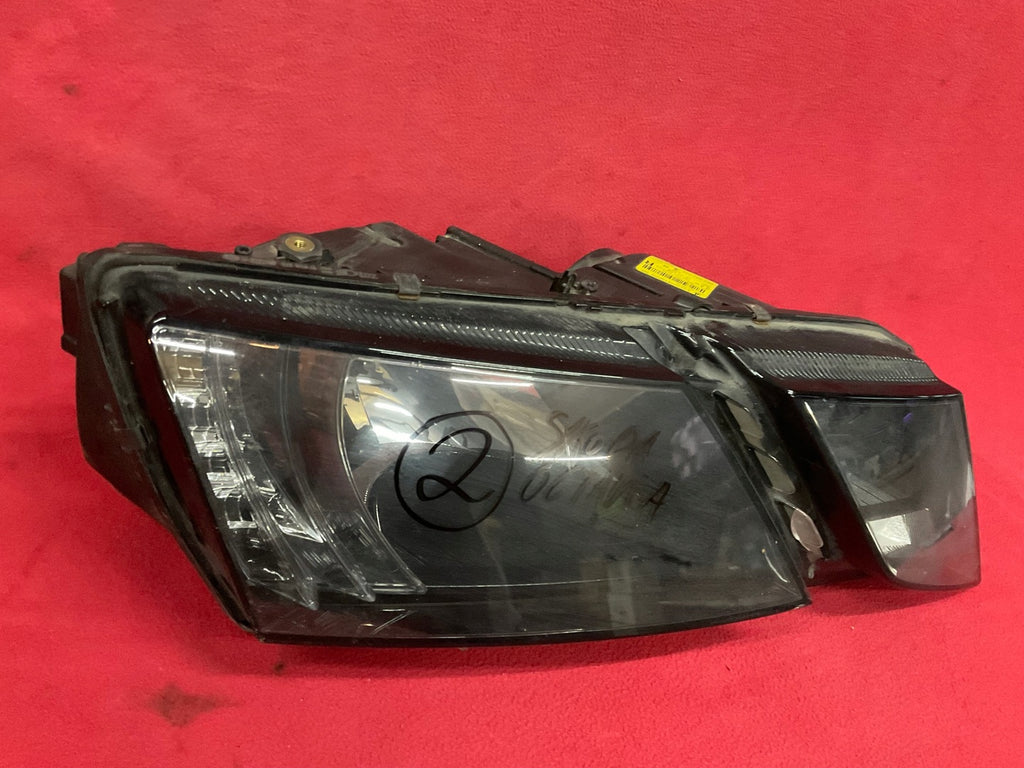 Frontscheinwerfer Skoda Octavia III 5E1941016C Rechts Scheinwerfer Headlight SCH6043325135kx