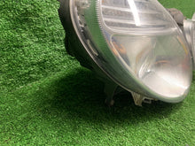 Laden Sie das Bild in den Galerie-Viewer, Frontscheinwerfer Mercedes-Benz W211 Xenon Rechts Scheinwerfer Headlight SCH9679795031pa