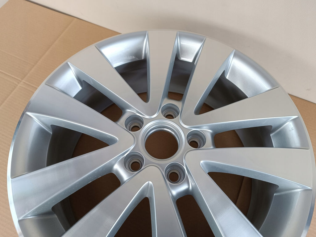 1x Alufelge 17 Zoll 7.0" 5x112 54ET 5K0601025 VW Rim Wheel FEL1530923261xs