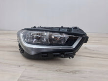Laden Sie das Bild in den Galerie-Viewer, Frontscheinwerfer Mercedes-Benz Cla C118 A1189062000 Rechts Headlight SCH2916576623ek
