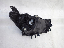 Laden Sie das Bild in den Galerie-Viewer, Frontscheinwerfer Mazda III Links Scheinwerfer Headlight