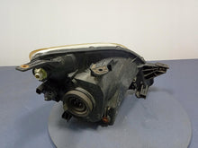 Laden Sie das Bild in den Galerie-Viewer, Frontscheinwerfer Honda Cr-V II -976812-01 FALSE Scheinwerfer Headlight SCH7060349396en