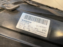 Laden Sie das Bild in den Galerie-Viewer, Frontscheinwerfer Volvo Xc70 31214348 Xenon Rechts Scheinwerfer Headlight