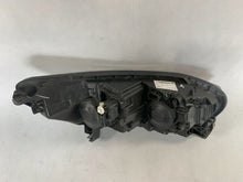 Load image into Gallery viewer, Frontscheinwerfer Renault Scenic 260606727R LED Links Scheinwerfer Headlight SCH7344641088pk