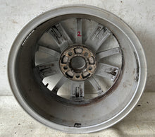 Load image into Gallery viewer, 1x Alufelge 15 Zoll 6.0&quot; 5x100 40ET 6C0601025 VW Polo Rim Wheel