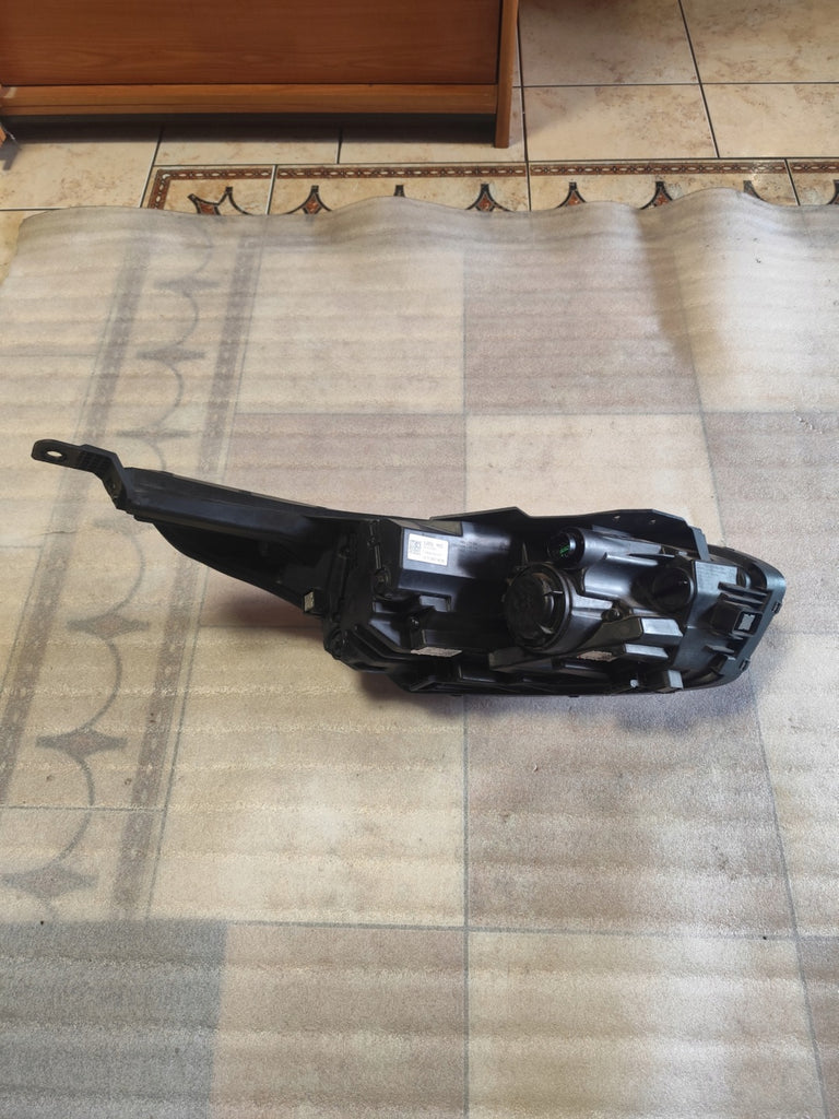 Frontscheinwerfer Kia Ceed 92101J7500 Links Scheinwerfer Headlight SCH2011854532ai