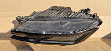 Laden Sie das Bild in den Galerie-Viewer, Frontscheinwerfer VW Touareg 761941081A Full LED Links Scheinwerfer Headlight