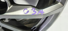 Laden Sie das Bild in den Galerie-Viewer, 1x Alufelge 18 Zoll 6.5" 5x112 41ET Glanz 6877550 BMW F39 X1 F48 Rim Wheel FEL1264133970js