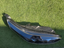 Laden Sie das Bild in den Galerie-Viewer, Frontscheinwerfer Kia Ceed 92102J7500 Rechts Scheinwerfer Headlight SCH1697521803zf