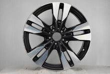 Laden Sie das Bild in den Galerie-Viewer, 1x Alufelge 19 Zoll 8.0&quot; 5x112 56ET A6394010500 Mercedes-Benz Rim Wheel