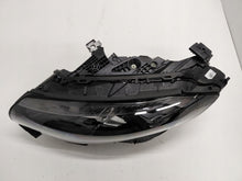 Laden Sie das Bild in den Galerie-Viewer, Frontscheinwerfer Mercedes-Benz Cla A1749064702 Links Scheinwerfer Headlight SCH6847926939nq