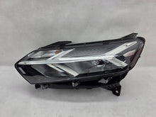 Load image into Gallery viewer, Frontscheinwerfer Dacia Sandero III Logan Jogger 260607161R Links Headlight SCH1641352137vd