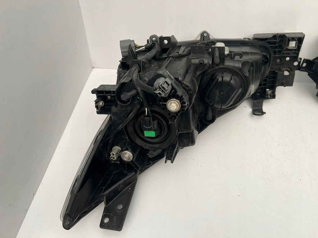 Frontscheinwerfer Mazda III BHR1-51030 BHR1-51040 Ein Satz Headlight SCH2481045872vv
