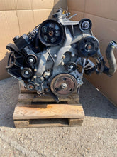 Laden Sie das Bild in den Galerie-Viewer, Motor Chevrolet LS4 5.3 307PS 226kW 121TKm 2001 Benzin Engine Komplett MOT3097671231cj