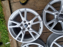Laden Sie das Bild in den Galerie-Viewer, 4x Alufelge 17 Zoll 6.5" 5x112 33ET Glanz 8U0071497 Audi Super Rim Wheel FEL1475345541kc